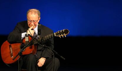 João Gilberto no Theatro Municipal do Rio de Janeiro, em 2008.