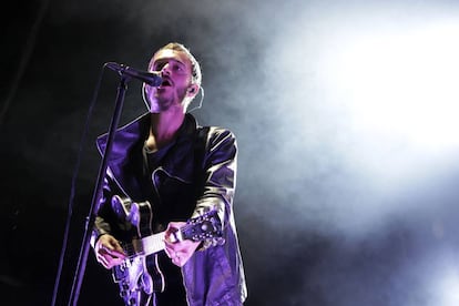 Editors en la playa de Riazor (A Coruña).