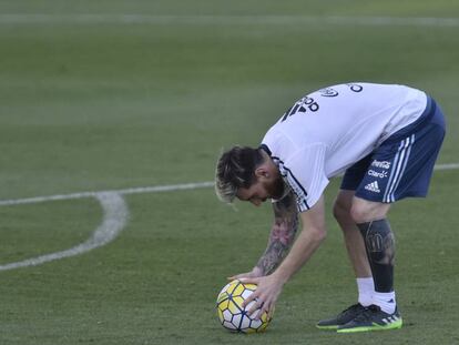 Messi, durante un entrenamiento con Argentina en Brasil. 