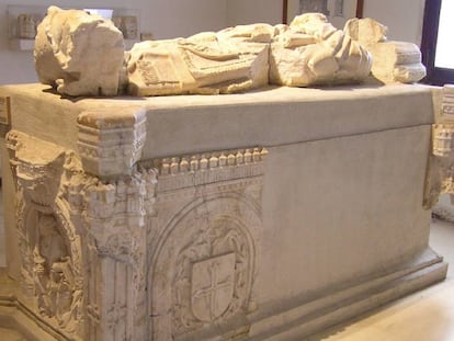 The tomb of Toledo Archbishop Alonso Carrillo de Acuña, where the frieze was positioned.