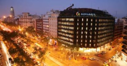 Sede corporativa de Novartis, en el número 764 de Gran Vía de les Cortes Catalanes de Barcelona.