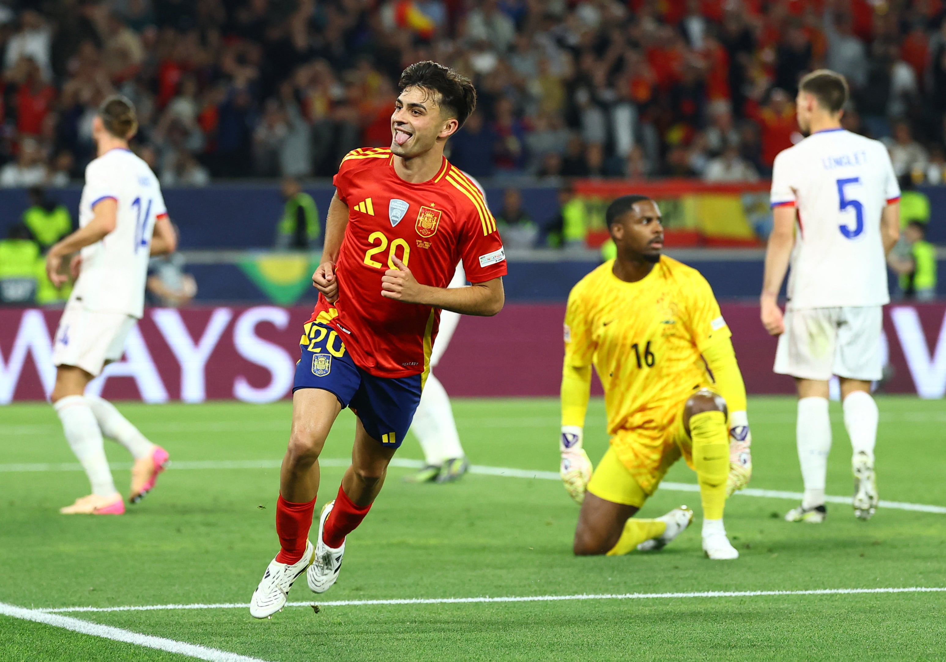 De la Fuente tras vencer a Francia: “Prefiero ganar todos los partidos de mi carrera 5-4”