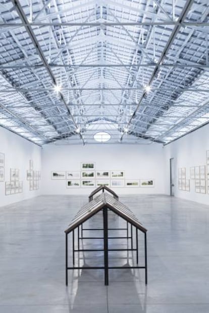 Sala de exposiciones en el centro de arte Bombas Gens, en Valencia.