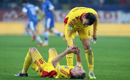 Alexandru Maxim y Chiriches al finalizar el partido