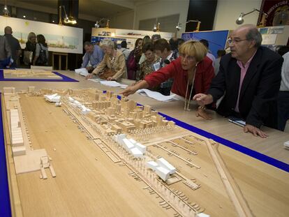 Maqueta del proyecto de Renzo Piano para el área del puerto de Gandia.