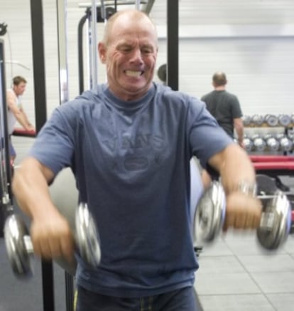 Dalton se ejercita en el gimnasio en una imagen de 2006.