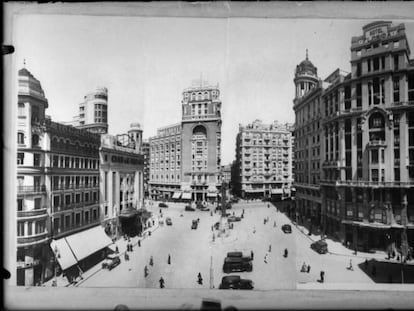 Plaza del Callao y el antiguo Hotel Florida (a la derecha).