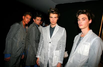 Las creaciones de Josep Abril, nombre fundamental de la moda barcelonesa, inspiran a las nuevas generaciones.