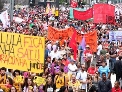 Movimentos sociais em protesto contra Cunha no domingo.