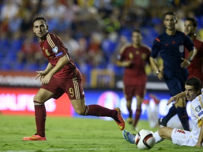 Alcácer, tras marcar en su debut ante Macedonia.