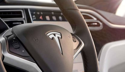 Volante del Tesla Model X