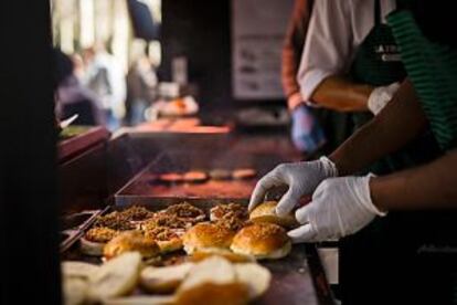 Las 'food trucks' quieren huir de la "comida basura".