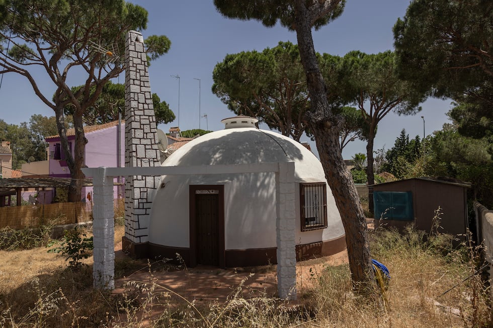 Arquitectura : Hormigón, paredes curvas y frescor: así se vive en las