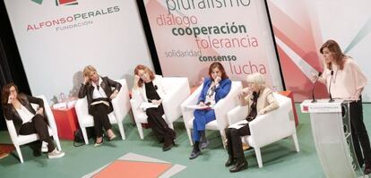 La presidenta de la Junta, Susana Díaz, durante su intervención en el foro El liderazgo social de las mujeres.