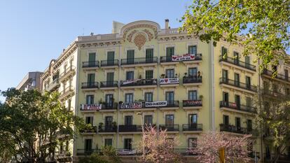 Protesta en Barcelona por la conversión de pisos turísticos