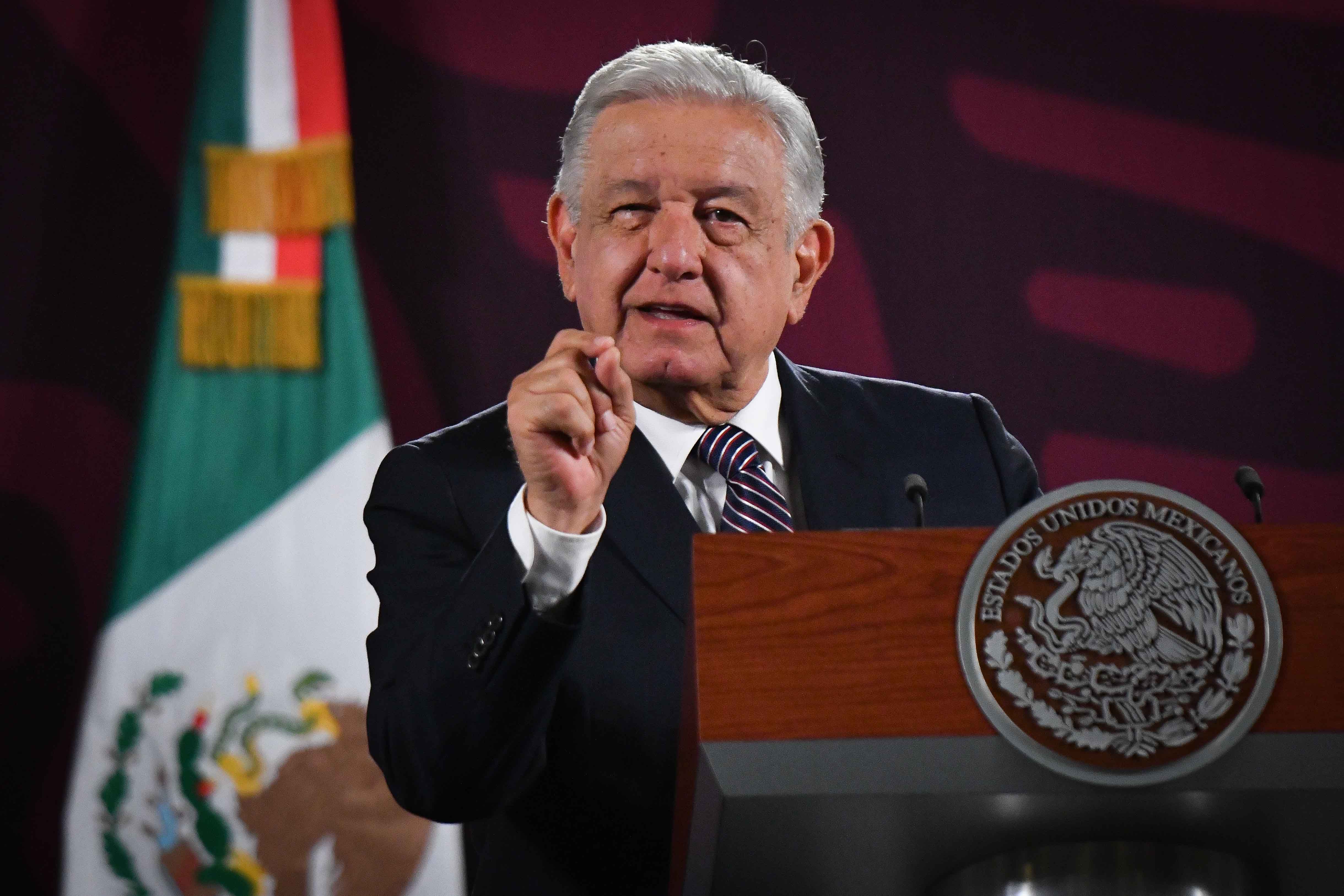 López Obrador tacha de “falta de respeto” que Sánchez insinúe que él excluyó al Rey: “Como si la presidenta electa fuera manipulable”