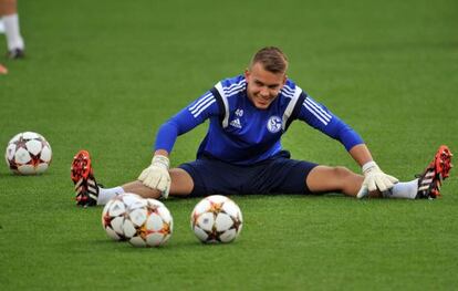 Timon Wellenreuther, durante un entrenamiento del Schalke