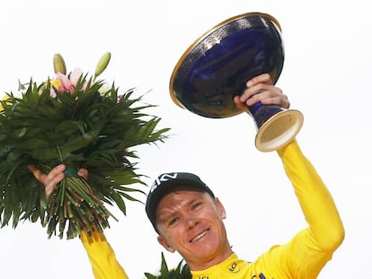 Chris Froome, en el podio de París del último Tour.