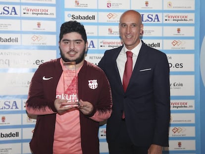 Maghsoodloo y el alcalde de León, José Antonio Díez, durante la ceremonia de clausura