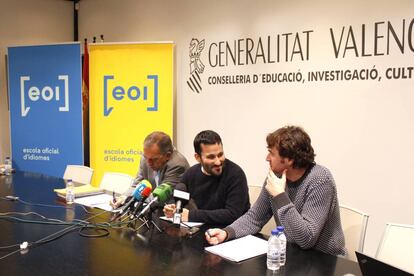 Soler, Marzà y Trenzano en la presentación de las nuevas Escuelas Oficiales de Idiomas.