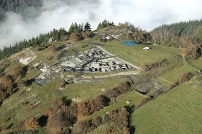 Vista aérea del castro de Chao Samartín.