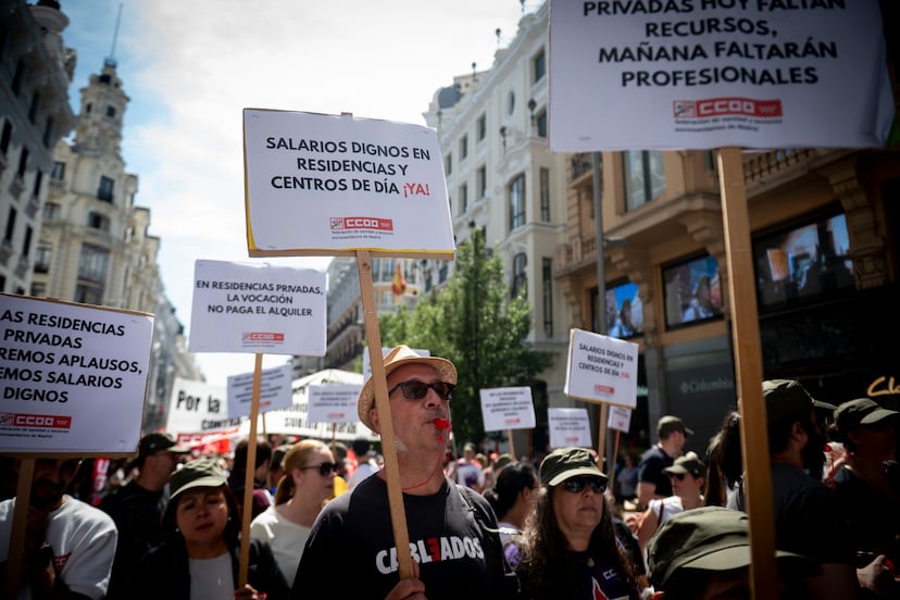Miles de trabajadores se manifiestan por la vivienda el Primero de Mayo ...