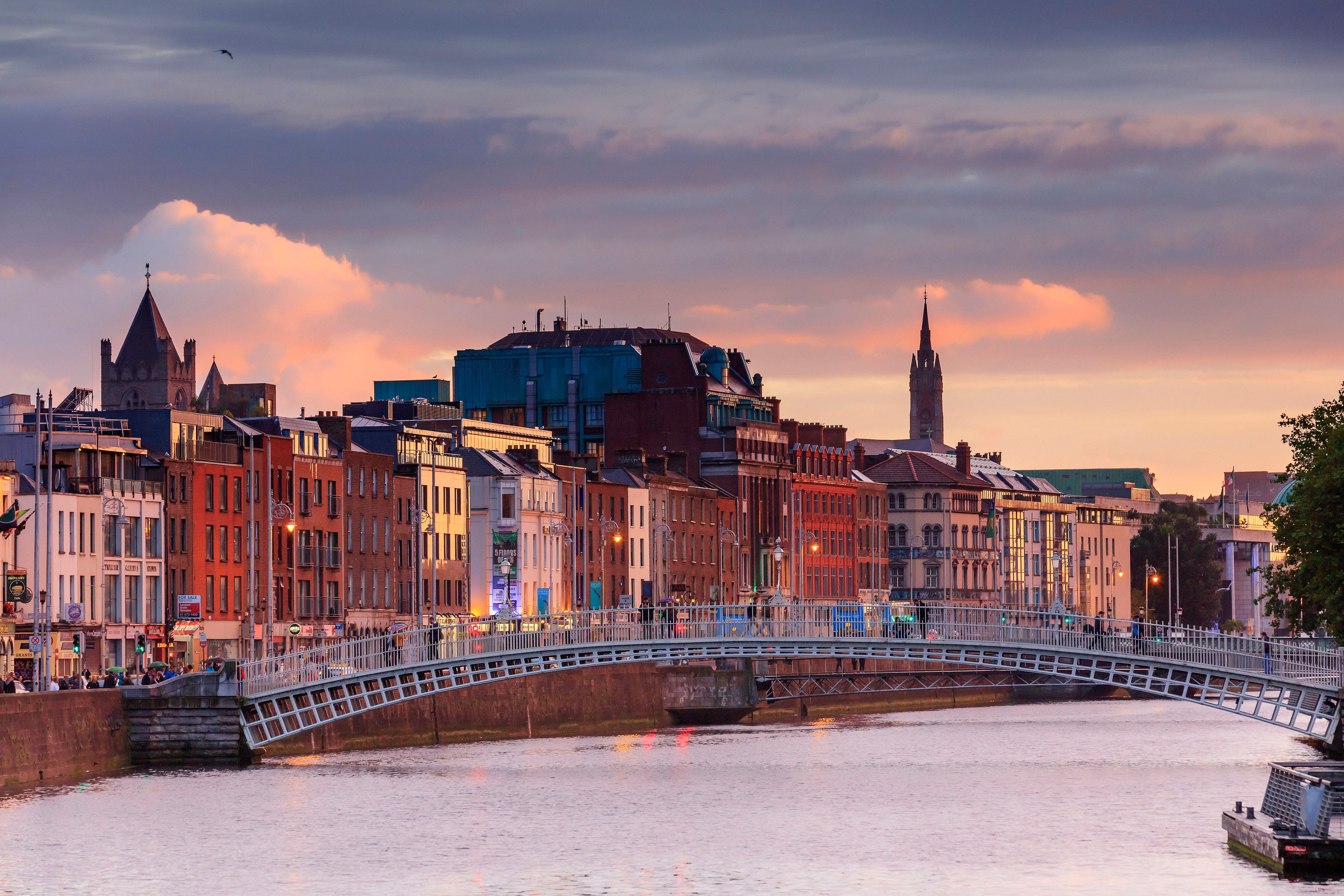 Por los nuevos barrios de Dublín: el norte del río Liffey y los Docklands