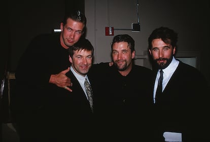 Stephen Baldwin, Alec Baldwin, Daniel Baldwin y William Baldwin en Los Ángeles en 1996.