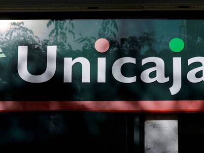 Unicaja gana 70 millones hasta junio, un 15% más y dispara su solvencia