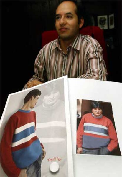 Sergio Valda muestra la campaña publicitaria puesta en marcha para poner de moda la informal forma de vestir de Morales.