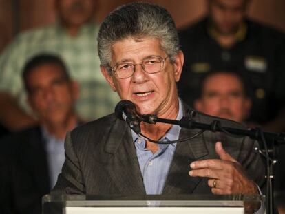 Henry Ramos Allup, este mi&eacute;rcoles en Caracas.