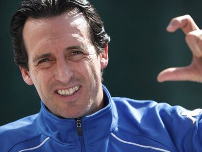 Unai Emery, en la ciudad deportiva del Valencia, en un momento de la entrevista.