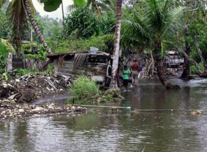 El paso del huracán Gustav por Cuba dejó 140.000 viviendas destruidas y grandes pérdidas en la agricultura y en infraestructuras