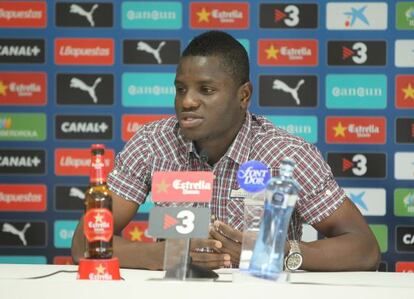 Wakaso, en una rueda de prensa.