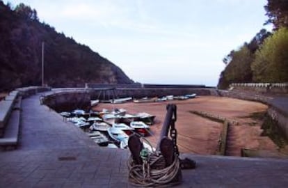 Muelle de Ea, en Vizcaya.