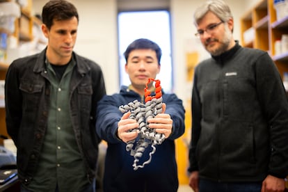 Members of the César de la Fuente Laboratory team.