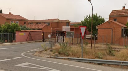 Fachada de la Cárcel de Albacete. La imagen pertenece a Google Maps.