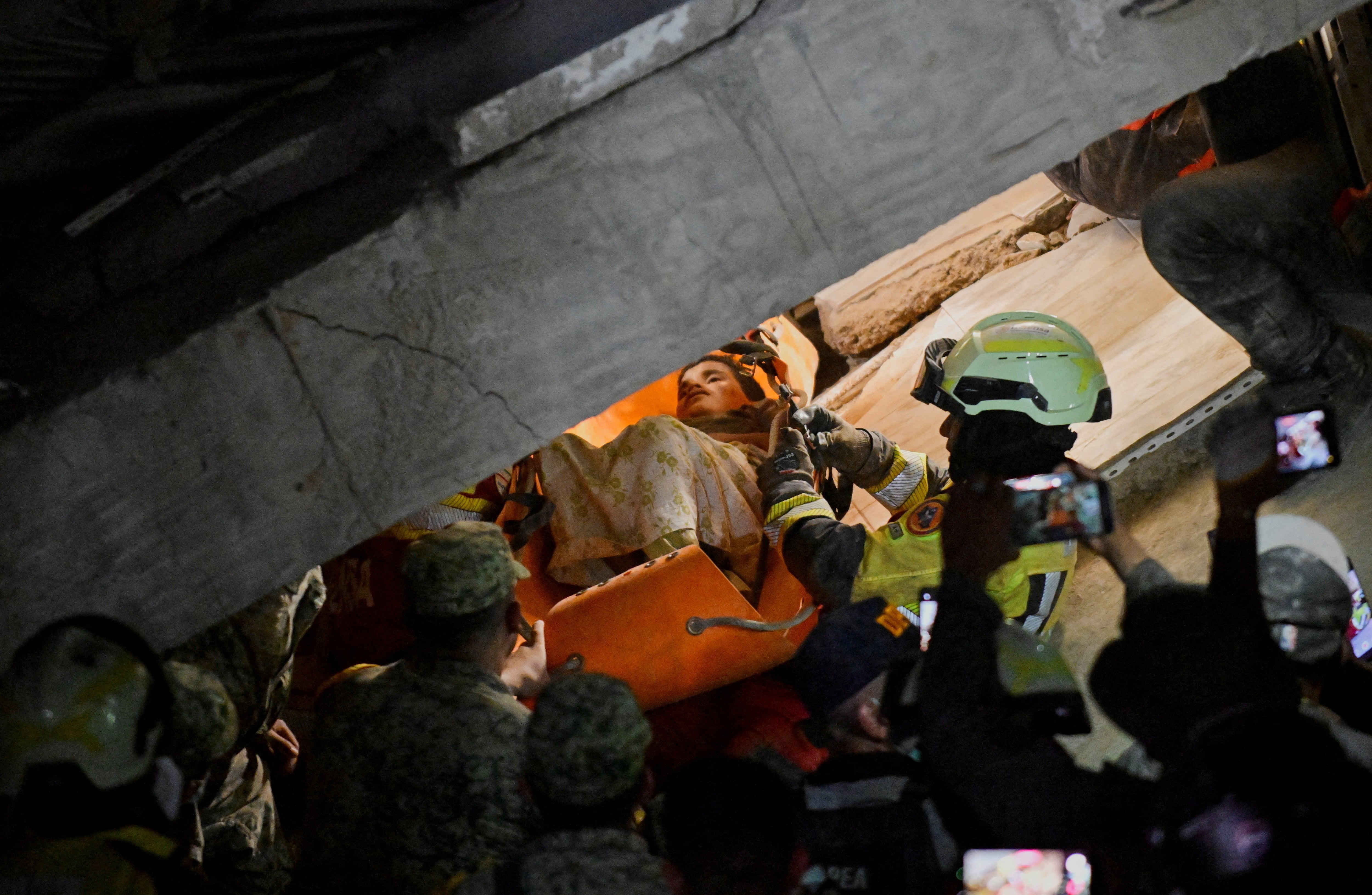Las cinco horas en las que el ejército mexicano rescató a un niño de nueve años: “Vas a escuchar un ruido fuerte, no te espantes”