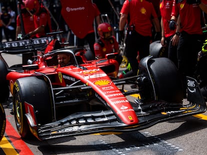 El coche de Charles Leclerc de la Scuderia Ferrari en el Grand Prix de Monaco 2023