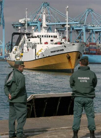 El <i>Odyssey Explorer</i> entra en el puerto de Algeciras en octubre de 2007 por orden judicial.