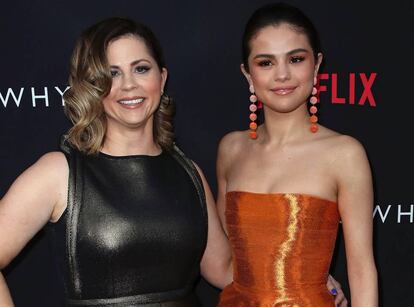 Selena Gomez y su madre Mandy Teefey en el estreno de 'Por trece razones' el pasado marzo en Los Ángeles.