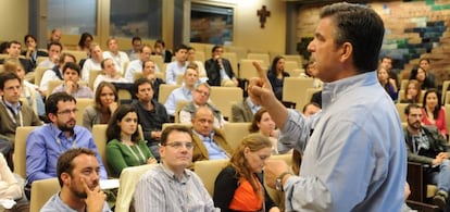 Graduados del MBA de IESE en un encuentro de mayo pasado en Barcelona.