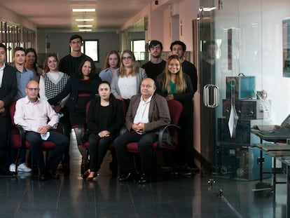 Grupo de trabajo liderado por el profesor Luis Javier García Villalba que lucha cntra la cibercriminalidad.