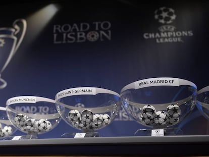 Sorteo de la fase final de la Champions en 2013.