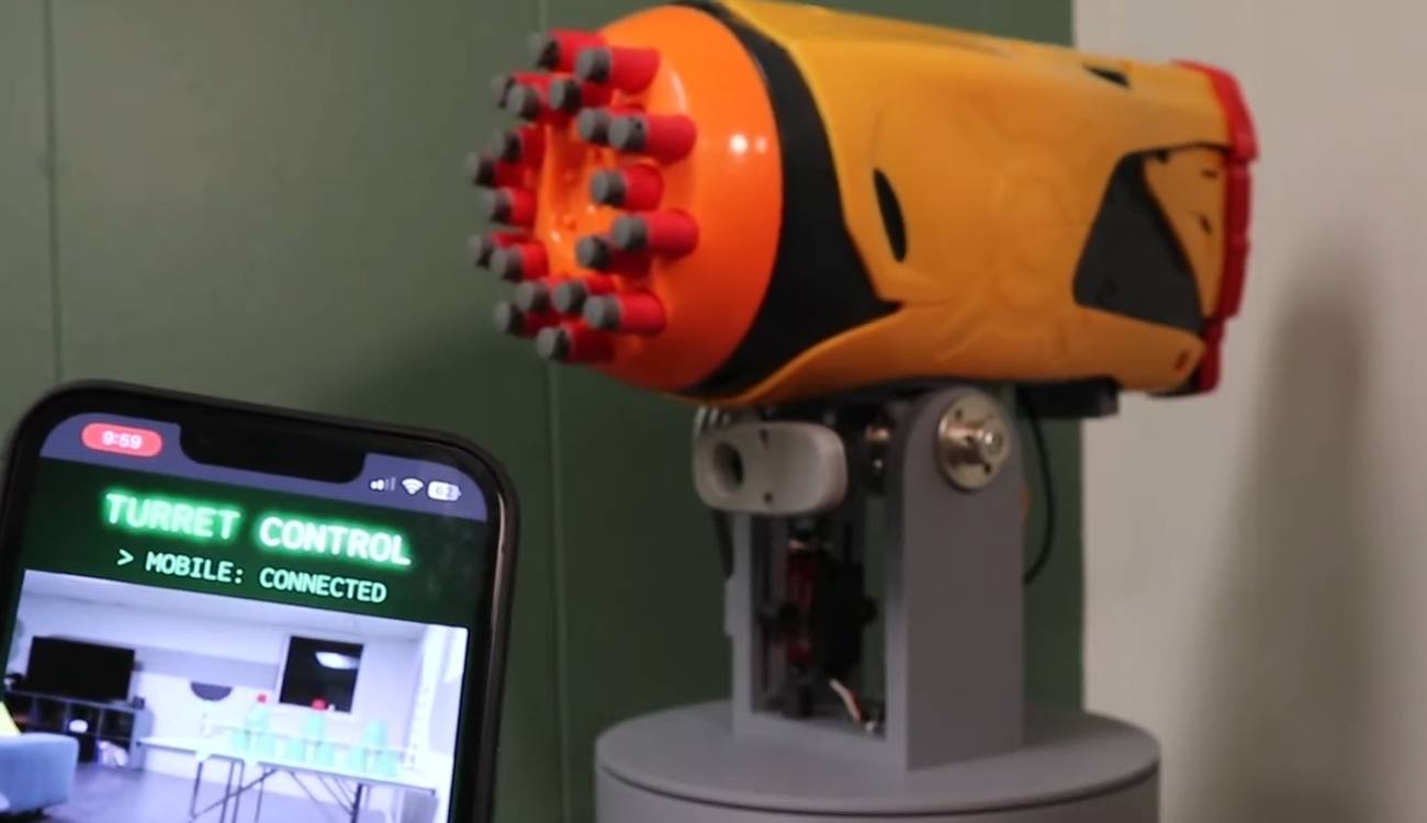 Crean una torreta de misiles Nerf imprimida en 3D y que controlas con el móvil 
