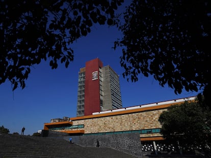 El edificio de rectoría de la UNAM, en Ciudad de México, en enero de 2023.