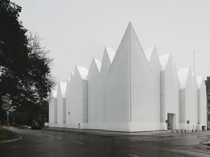 Edificio para la Filarmónica de Szczecin (Polonia), de Fabrizio Barozzi y Alberto Veiga, ganador del Premio Mies van der Rohe 2015.