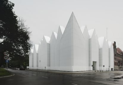 Edificio para la Filarmónica de Szczecin (Polonia), de Fabrizio Barozzi y Alberto Veiga, ganador del Premio Mies van der Rohe 2015.