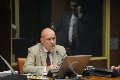 El ararteko, Iñigo Lamarca, durante su comparecencia en el Parlamento vasco.