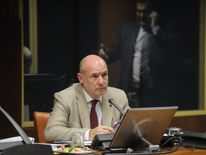 El ararteko, Iñigo Lamarca, durante su comparecencia en el Parlamento vasco.